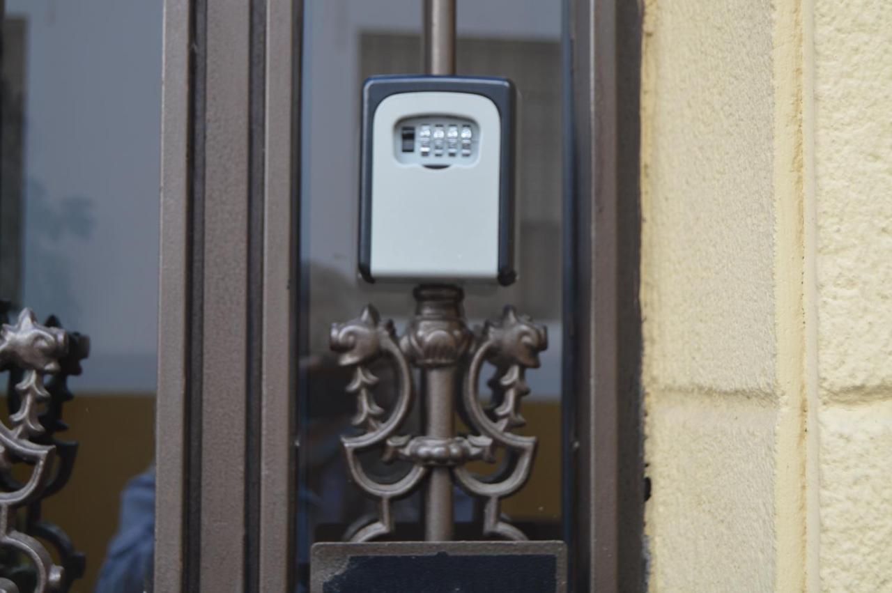 Puerta Sevilla Parking Gratis Cordoba Dış mekan fotoğraf