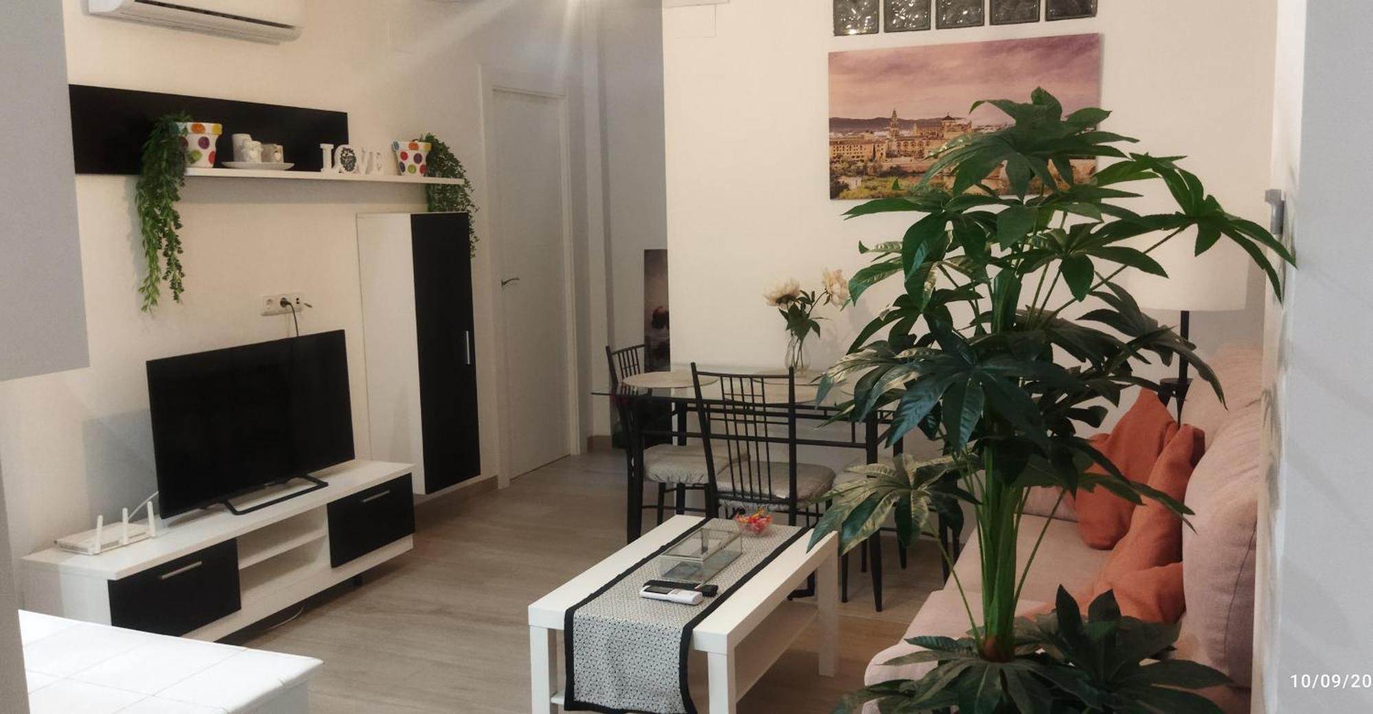 Puerta Sevilla Parking Gratis Cordoba Dış mekan fotoğraf